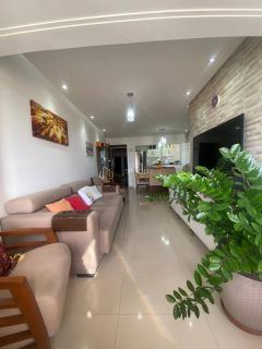 Apartamento 2/4 + dependência, 01 garagem descoberta: Imbui