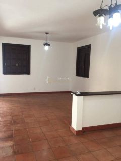 Casa Para Vender com 3 quartos 1 suítes no bairro Itapuã em Salvador