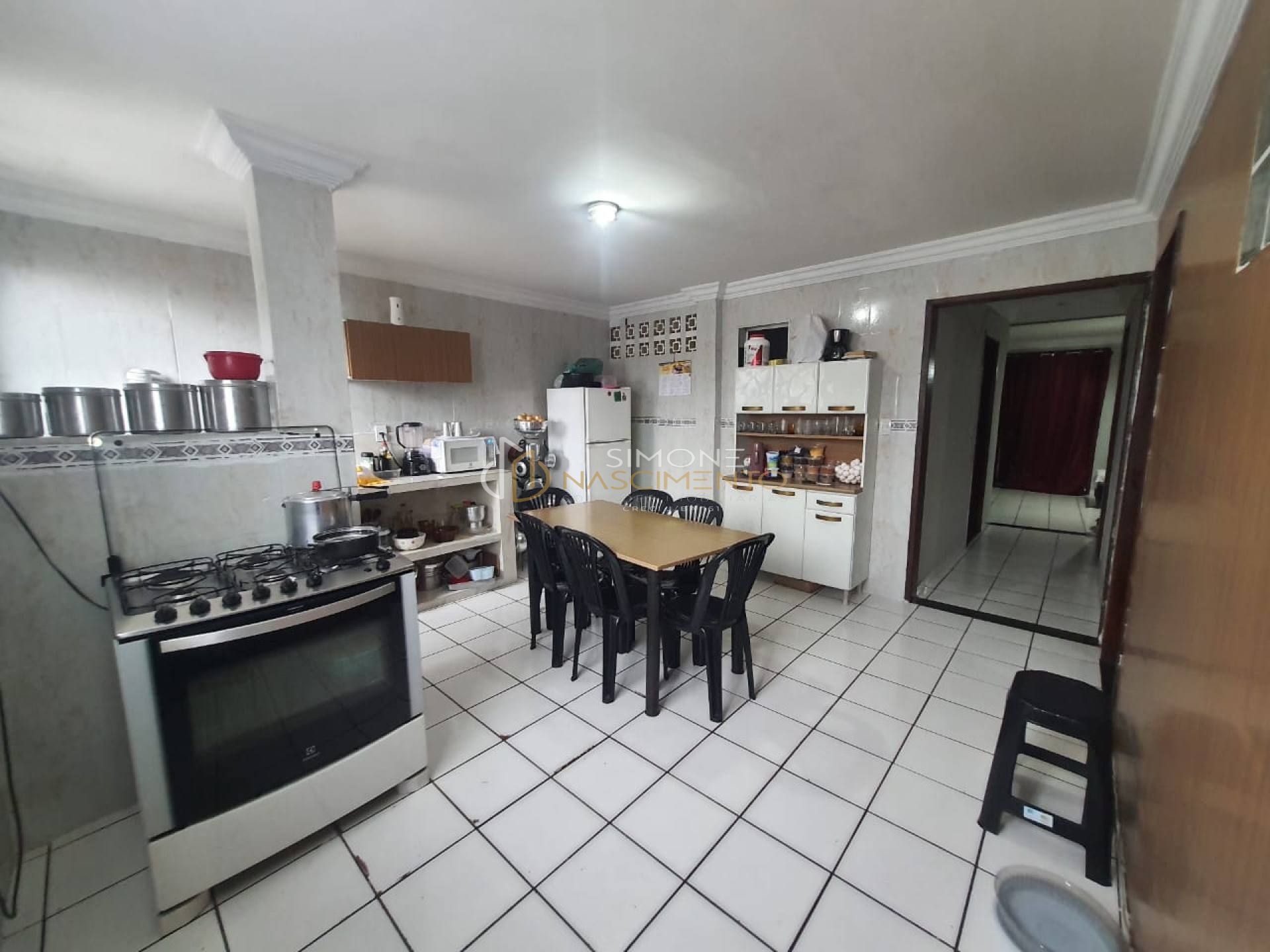 Casa Para Vender com 3 quartos no bairro Vila Canária em Salvador