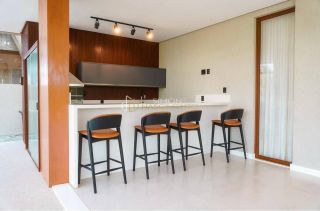 Casa de Condomínio 8 suítes  Guarajuba