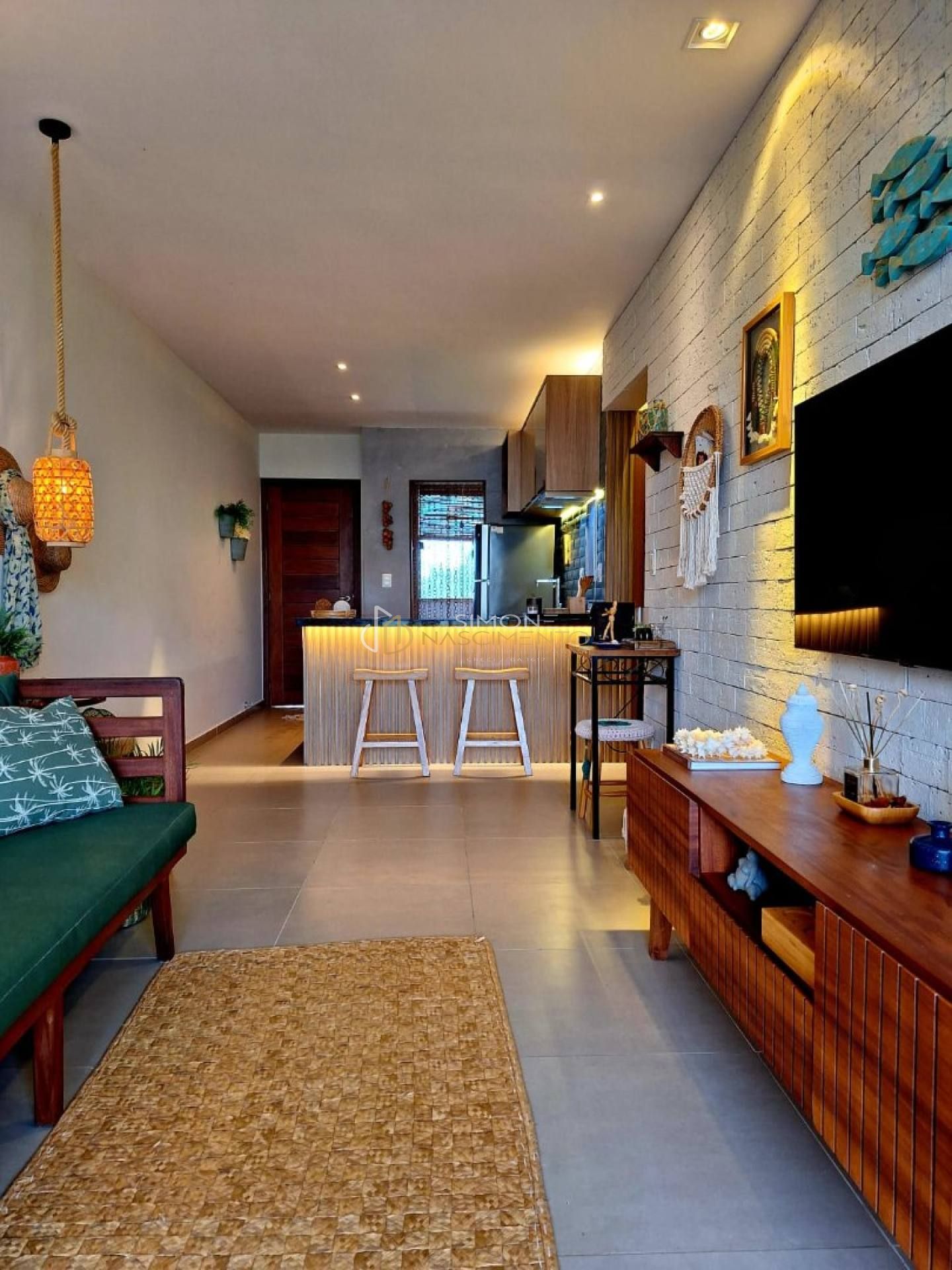 Village  2/4 e 1 suíte Imbassaí