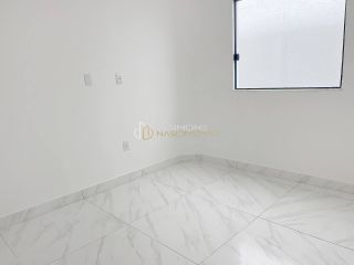 Excelente Casa à Venda em Ipitanga