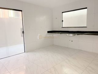 Excelente Casa à Venda em Ipitanga