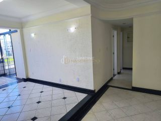 Apartamento 3 /4 e  1 suítes Armação