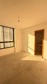 Apartamento 3 suítes Horto Florestal