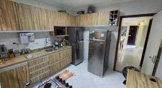 Casa em Condomínio 4/4 e 2 suítes Buraquinho cod 20057