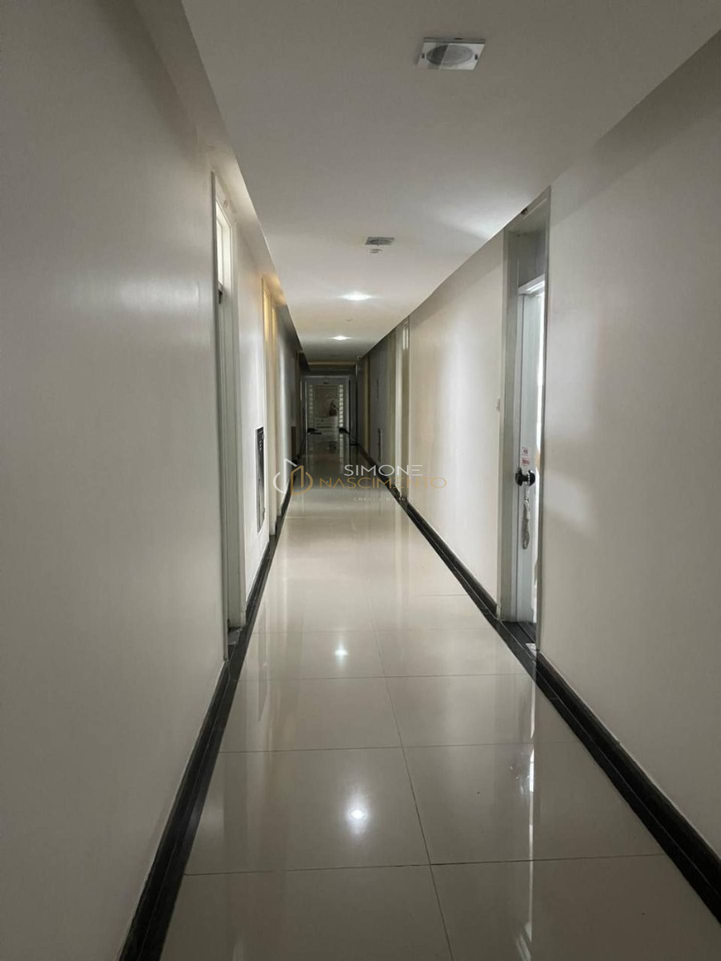 Sala Comercial Para Vender  Comércio em Salvador