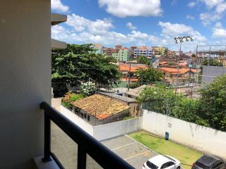 Apartamento 2 /4 e 1 suíte Itapuã