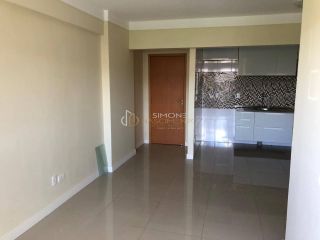 Apartamento 2 /4 e 1 suíte Itapuã