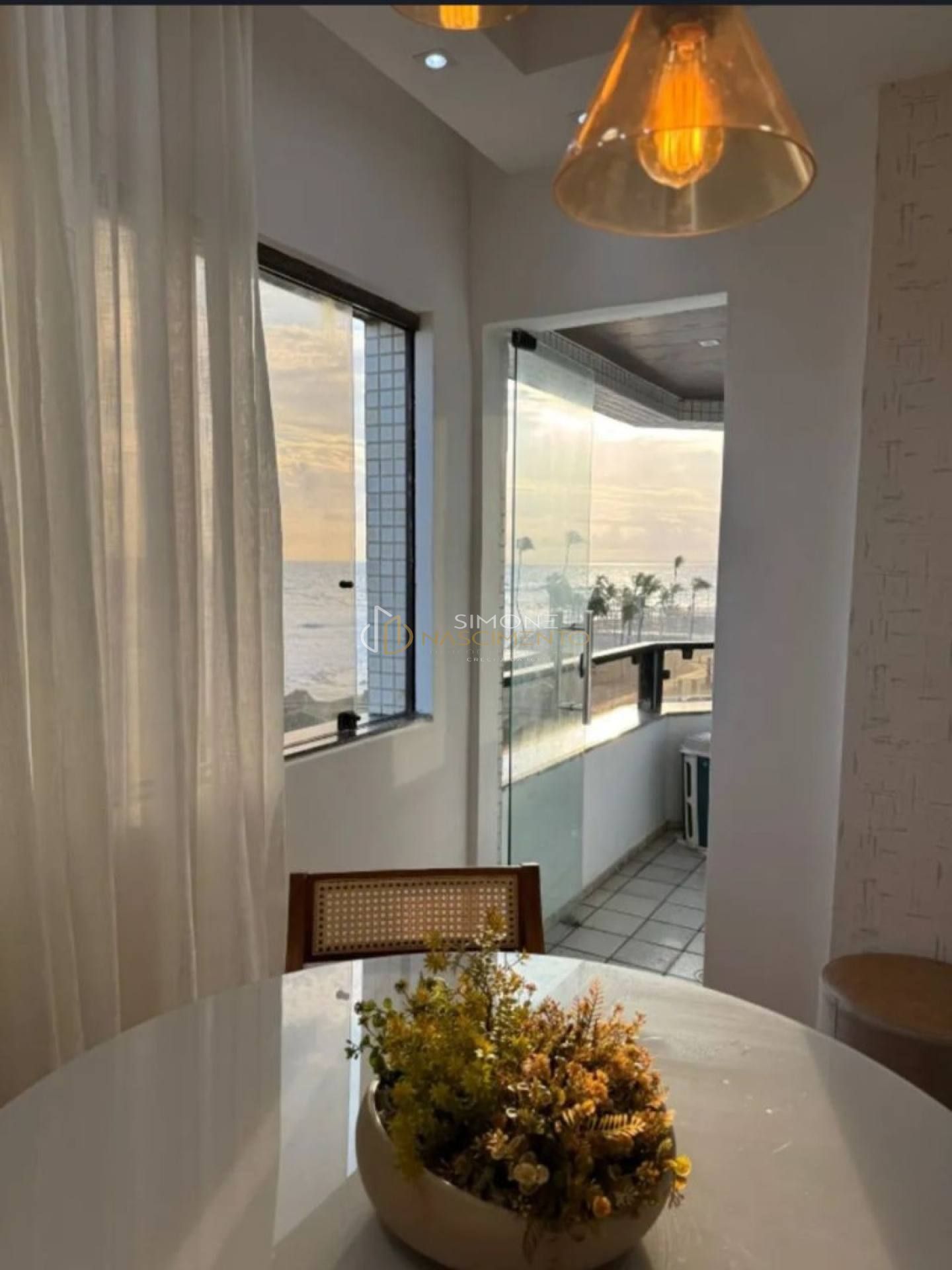 Apartamento Para Vender com 2 quartos em Ondina