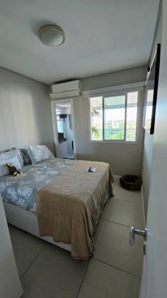 Patamares 3 suítes com 5 banheiros e 3 vagas com depósito