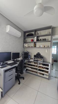 Patamares 3 suítes com 5 banheiros e 3 vagas com depósito