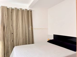 Casa Sobrado à Venda em Lauro de Freitas – Condomínio Fechado