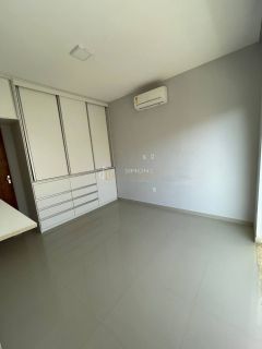 Casa em Condomínio 3/4 e 1 suíte Buraquinho - cod 20061