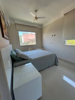 Linda Casa em Condomínio 4/4 e 2 suítes Piscina Privativa Barra do Jacuípe