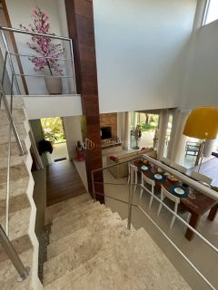 Linda Casa em Condomínio 4/4 e 2 suítes Piscina Privativa Barra do Jacuípe