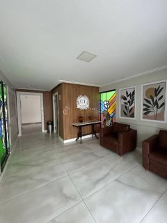 Apartamento 04 quartos 02 suítes no Imbuí