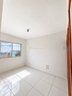 Apartamento 04 quartos 01 suíte e dependências completas no Imbuí