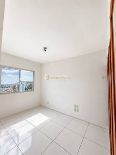 Apartamento 04 quartos 01 suíte e dependências completas no Imbuí