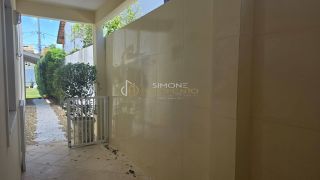 Casa Solta  3 /4 e  2 suítes  Piscina Privativa  Placa Solar Vilas do Atlântico e