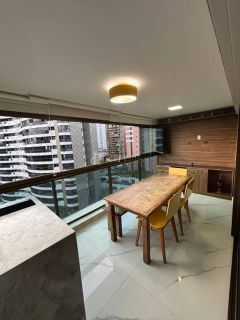 Apartamento  4 /4 e 3 suítes  Alphaville I em Salvador