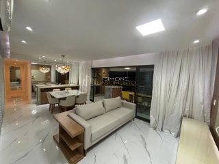Apartamento  4 /4 e 3 suítes  Alphaville I em Salvador