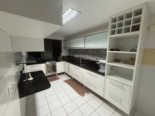 Apartamento  4 /4 e 3 suítes  Alphaville I em Salvador