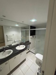 Apartamento  4 /4 e 3 suítes  Alphaville I em Salvador