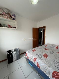 Aluguel: Apartamento 2/4 varanda, 01 garagem - Imbui