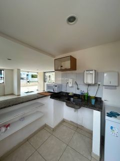 Aluguel: Apartamento 2/4 varanda, 01 garagem - Imbui