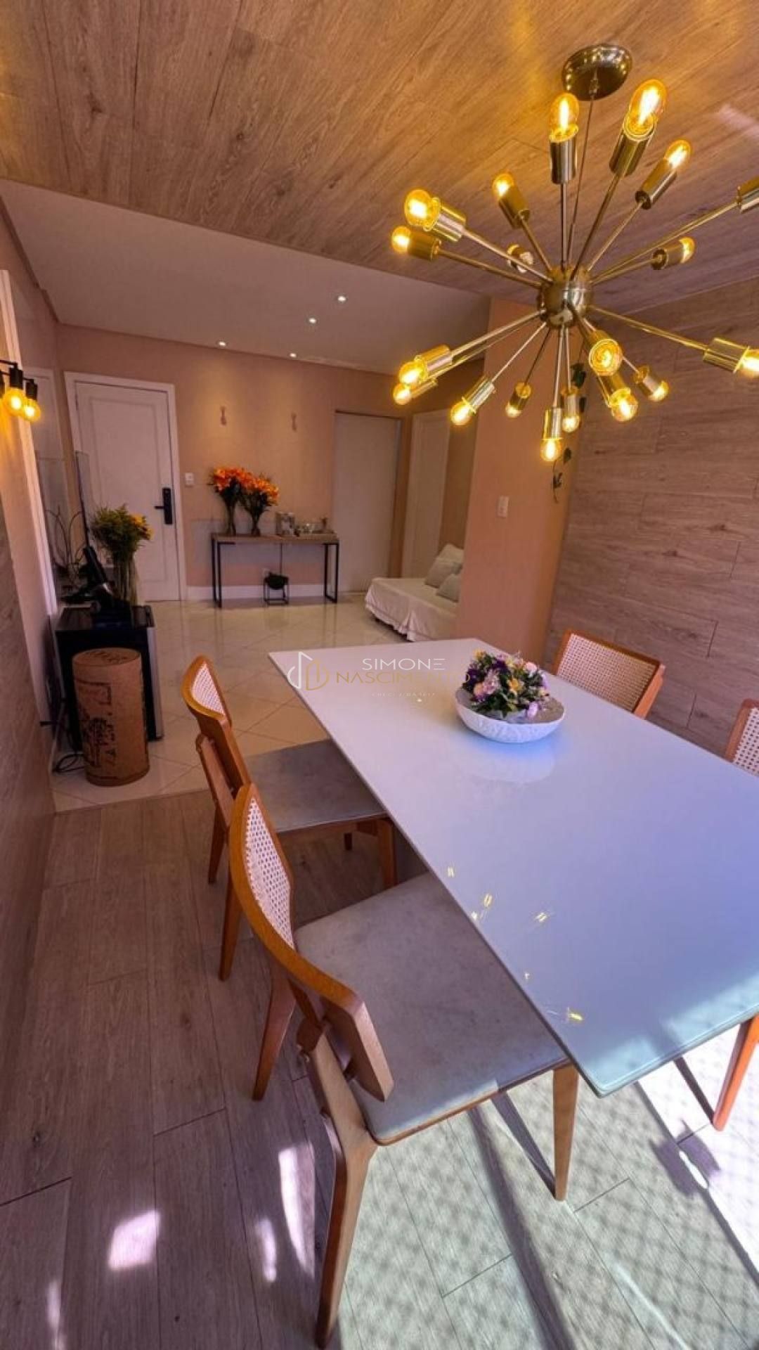 Apartamento 2 /4 e  1 suíte Pituba