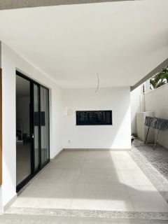 Exclusivo em Ipitanga – Casas Dúplex de Alto Padrão