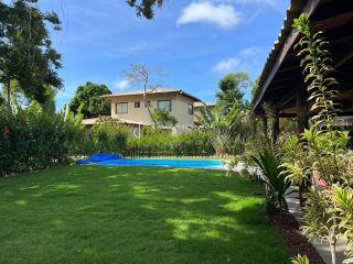 Casa de Condomínio  4 suítes  Praia do Forte em Mata De São João
