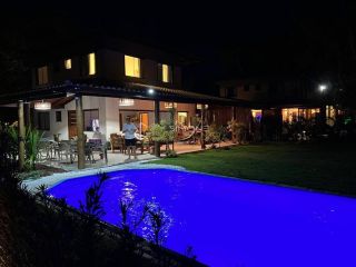 Casa de Condomínio  4 suítes  Praia do Forte em Mata De São João