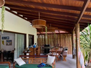 Casa de Condomínio  4 suítes  Praia do Forte em Mata De São João