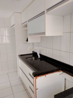 Cobertura Para Alugar com 3 quartos 1 suítes no bairro Jardim das Margaridas em Salvador