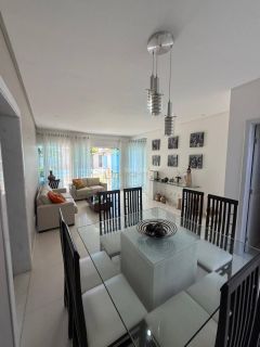 Casa de Condomínio  5 suítes  Buraquinho em Lauro De Freitas