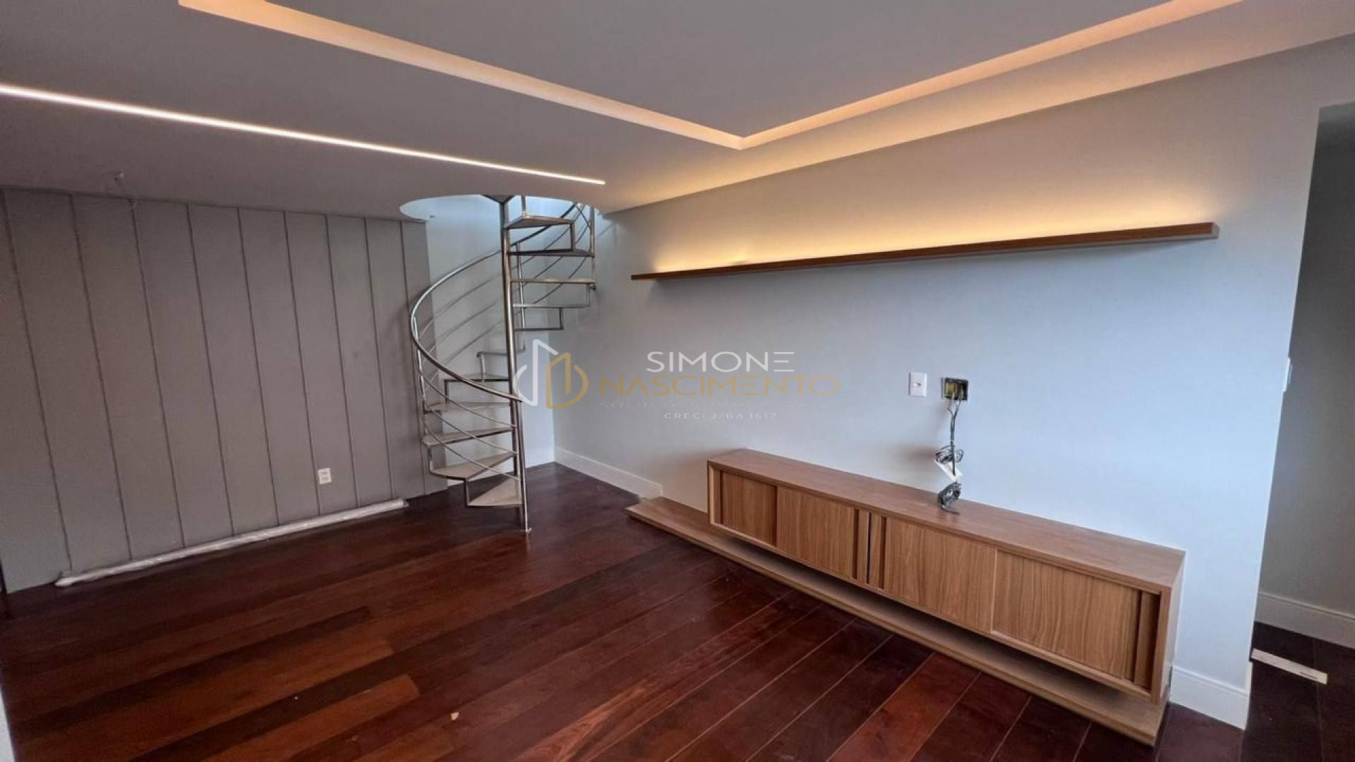 Cobertura  4 quartos 2 suítes no bairro Pituba em Salvador