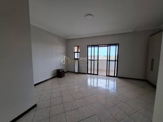 Casa de Condomínio Para Alugar com 4 /4 e  3 suítes  Piatã