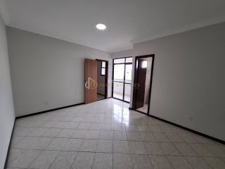 Casa de Condomínio Para Alugar com 4 /4 e  3 suítes  Piatã