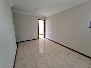 Casa de Condomínio Para Alugar com 4 /4 e  3 suítes  Piatã