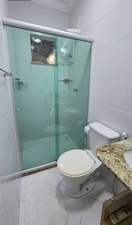 Casa de Condomínio 4 quartos 2 suítes  Buraquinho em Lauro De Freitas