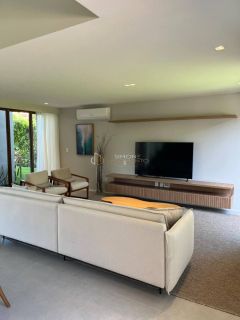 Casa de Condomínio Para Vender  6 suítes o Praia do Forte