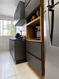 Apto 2/4, 01 garagem, escada 1ºandar - Trobogy