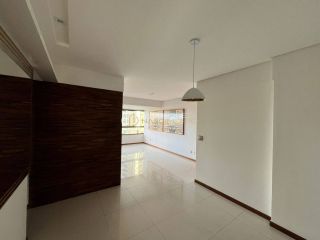 Apartamento Para Vender com 2 quartos 2 suítes  Horto Florestal