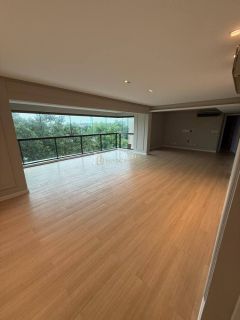 Apartamento Para Vender 3 suítesAlphaville I em Salvador