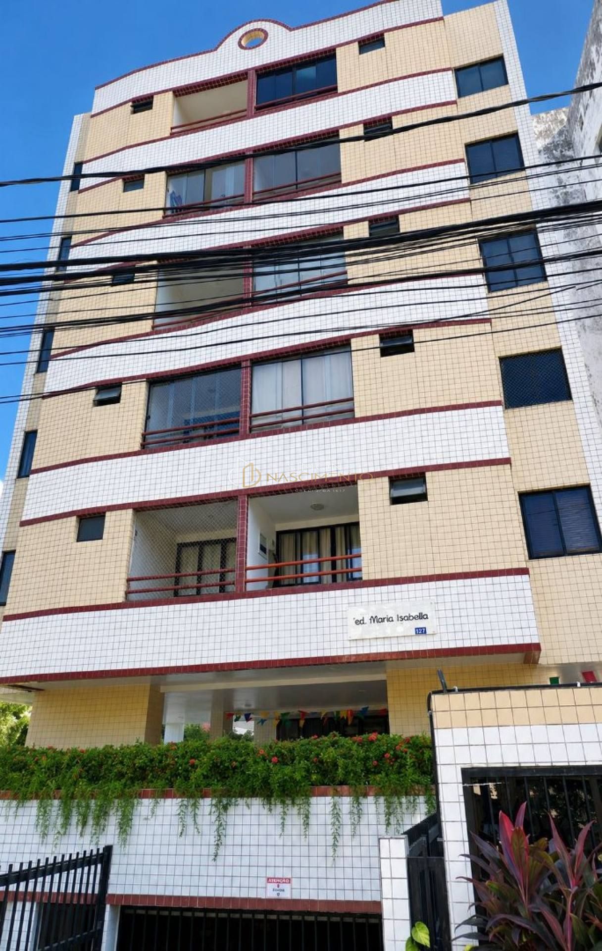 Apartamento 2 quartos 1 suíte  Costa Azul