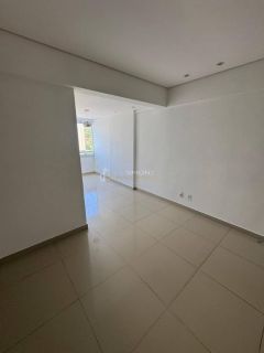 Apartamento 2 quartos 1 suíte  Paralela