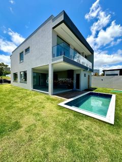 Casa em Condomínio à Venda – Buraquinho – Lauro de Freitas