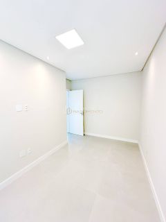 Casa em Condomínio à Venda – Buraquinho – Lauro de Freitas